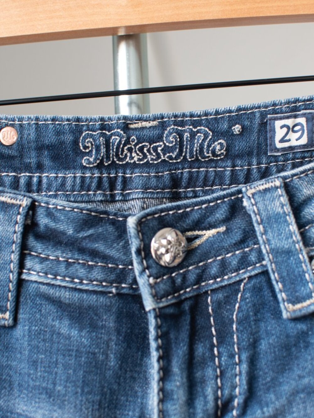 Miss Me Boot Cut Signature - Picture 4 of 15